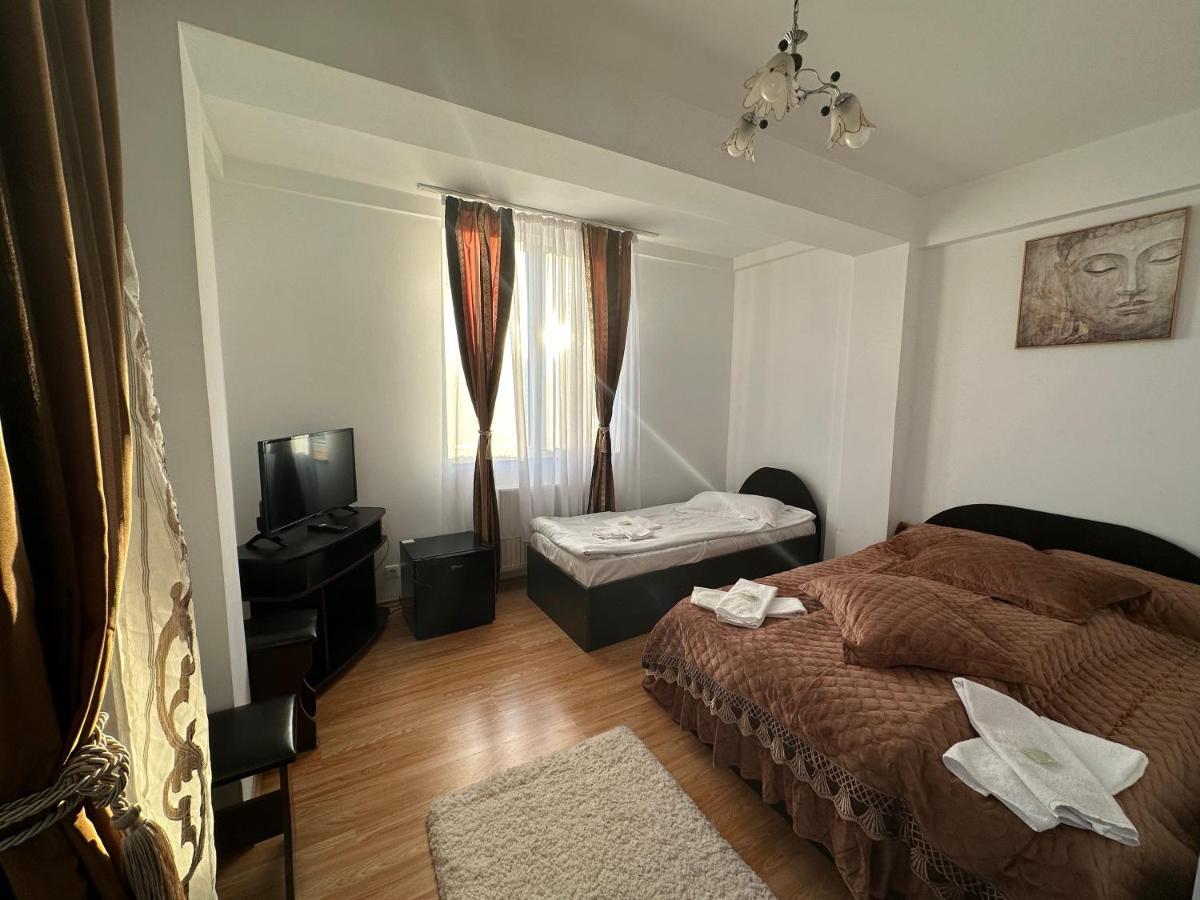 Casa Rustic Cazare Pitesti Bagian luar foto