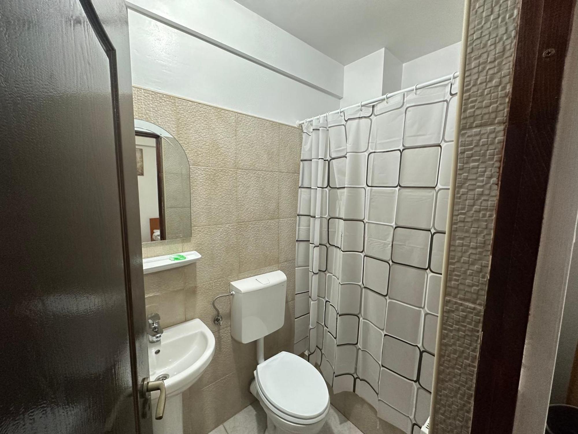 Casa Rustic Cazare Pitesti Bagian luar foto