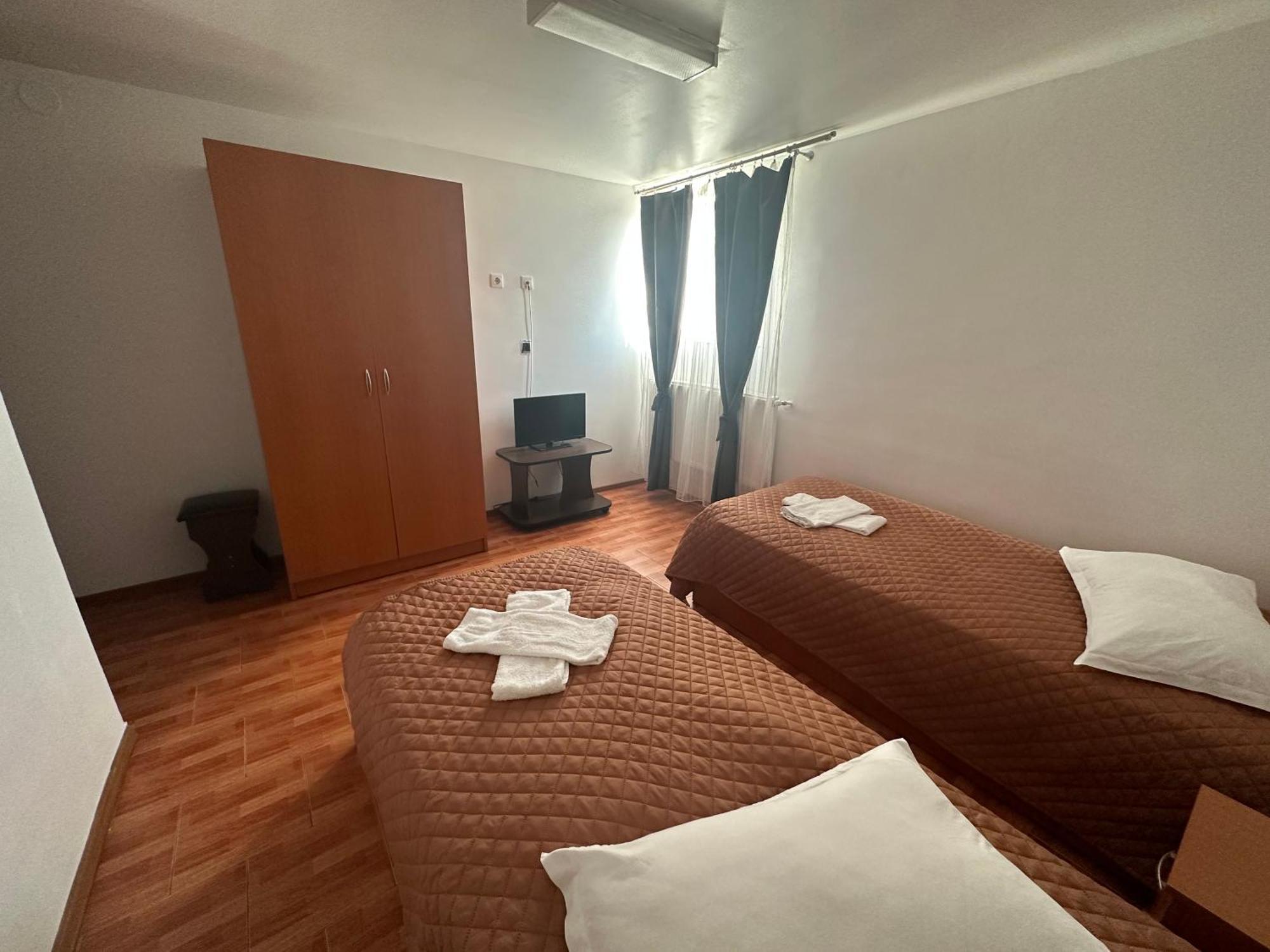 Casa Rustic Cazare Pitesti Bagian luar foto